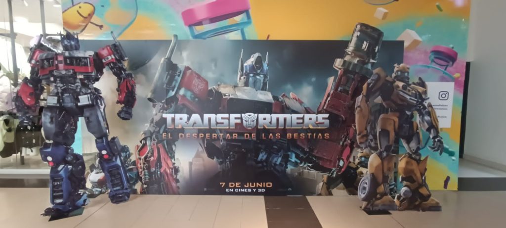 Pre Estreno De La Pelicula Transformers El Despertar De La Bestias Cineplanet