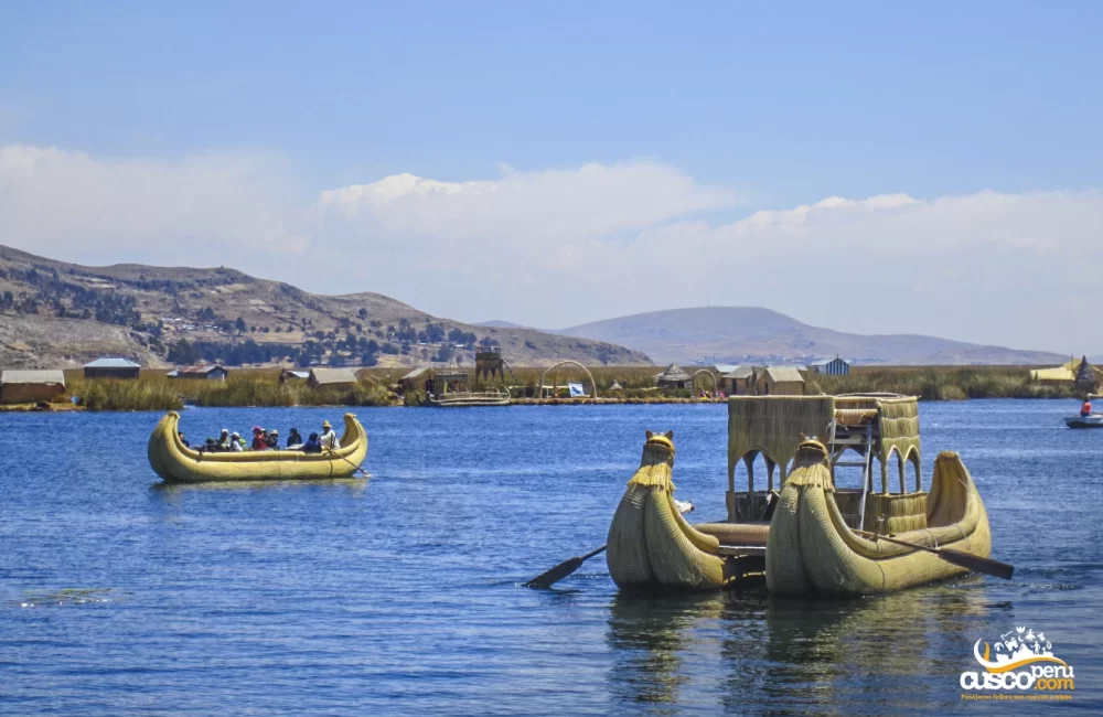 Puno Laguna Titicaca Isalas De Uros