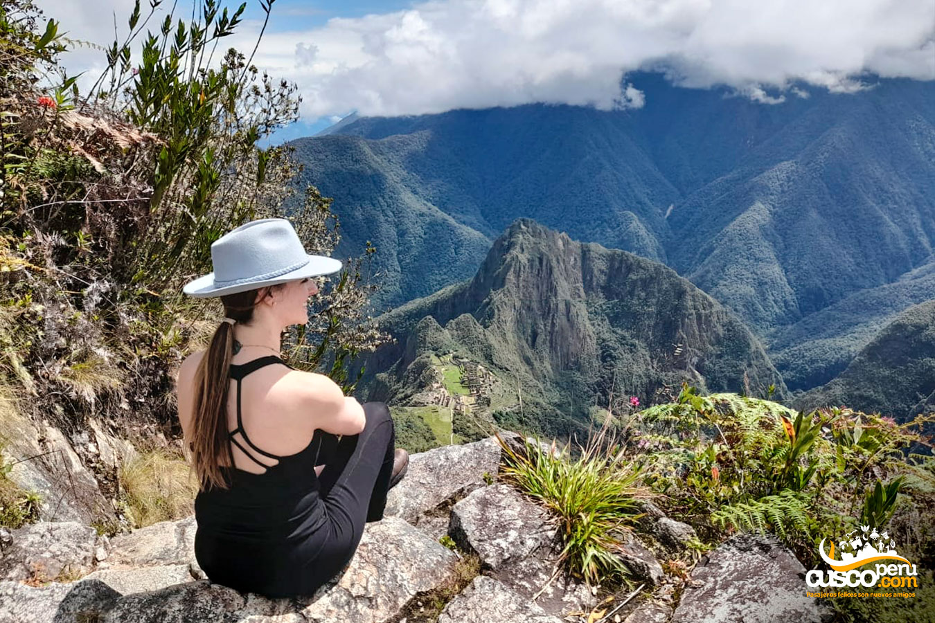 Vista desde el mirador de la montaña Machu Picchu. Fuente: CuscoPeru.com
