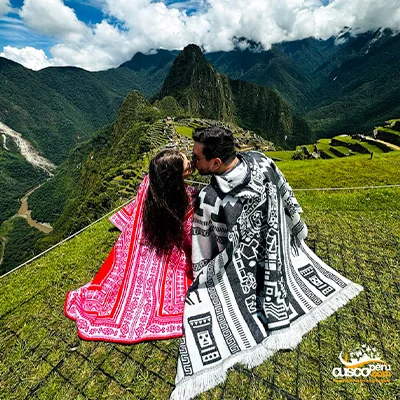 Couple in Machu Picchu