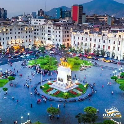 Plaza de Armas en Lima