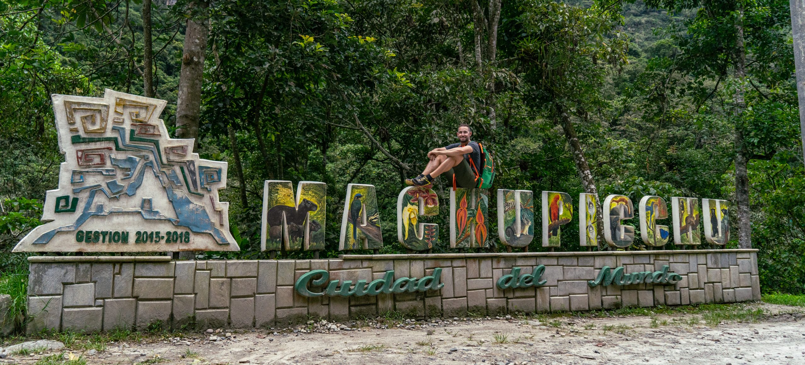 Sign with the name of Machu Picchu at the entrance of the village of Aguas Calientes