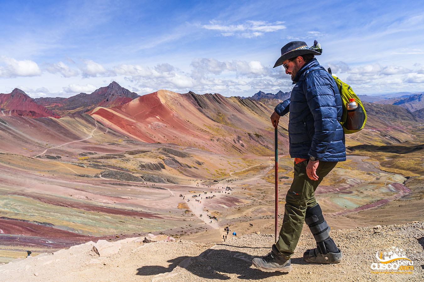 Hiker at the altitude of Vinicunca, Cusco. Source: CuscoPeru.com