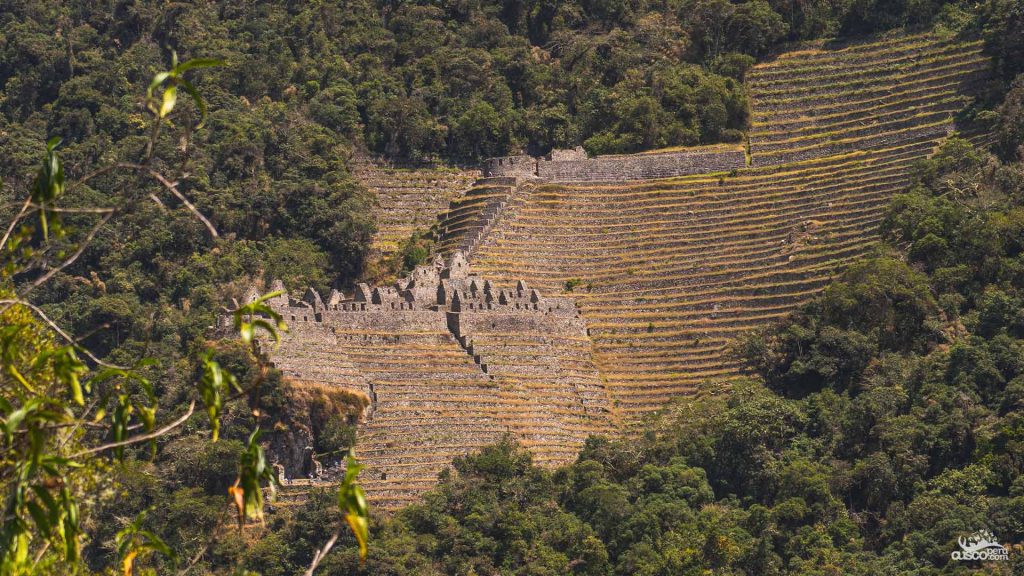 Vista de Wiñayhuayna desde el Camino Inca a Machu Picchu. Fuente: CuscoPeru.com